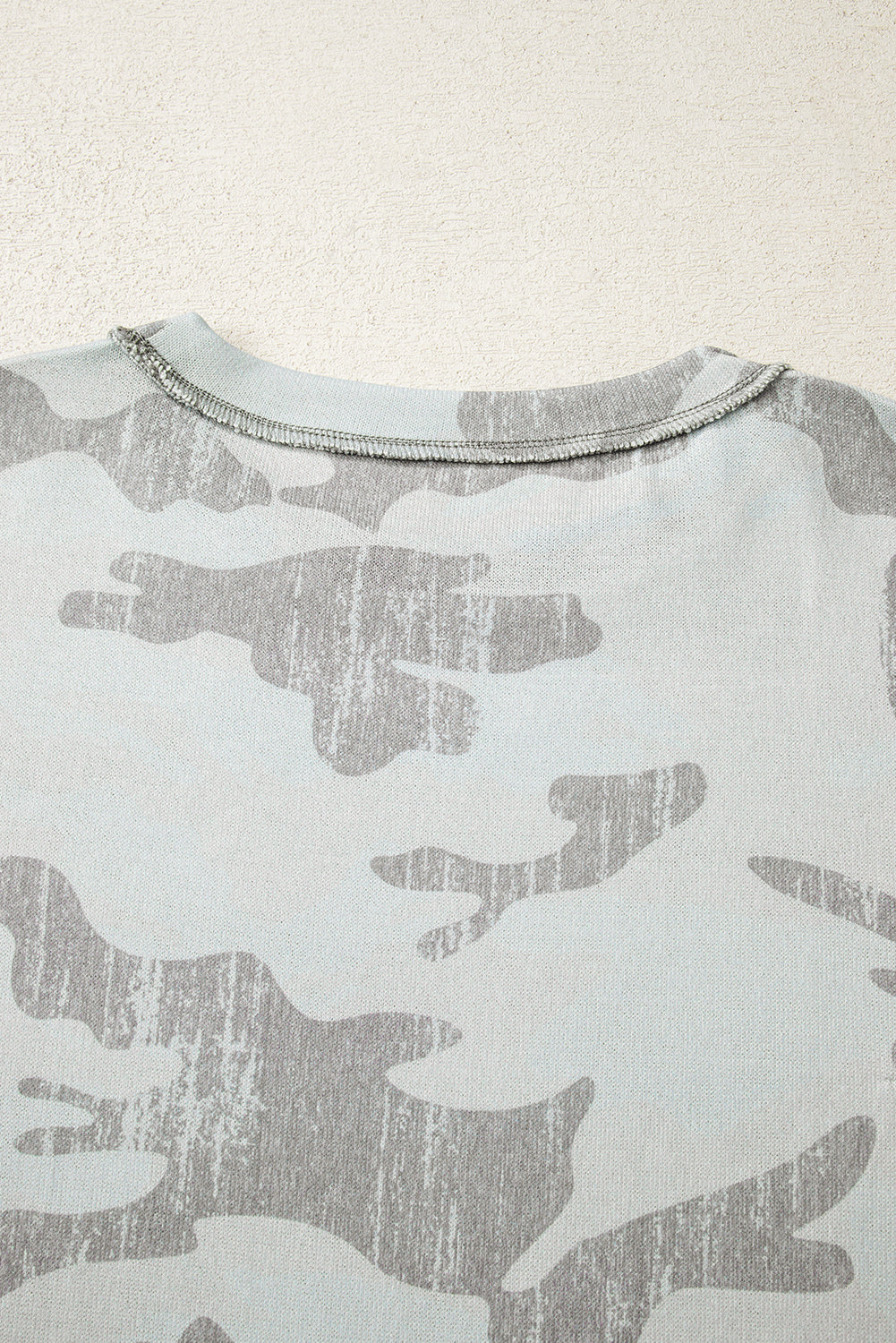 Green Camouflage Print Exposed Seam Drop Shoulder Sweatshirt
