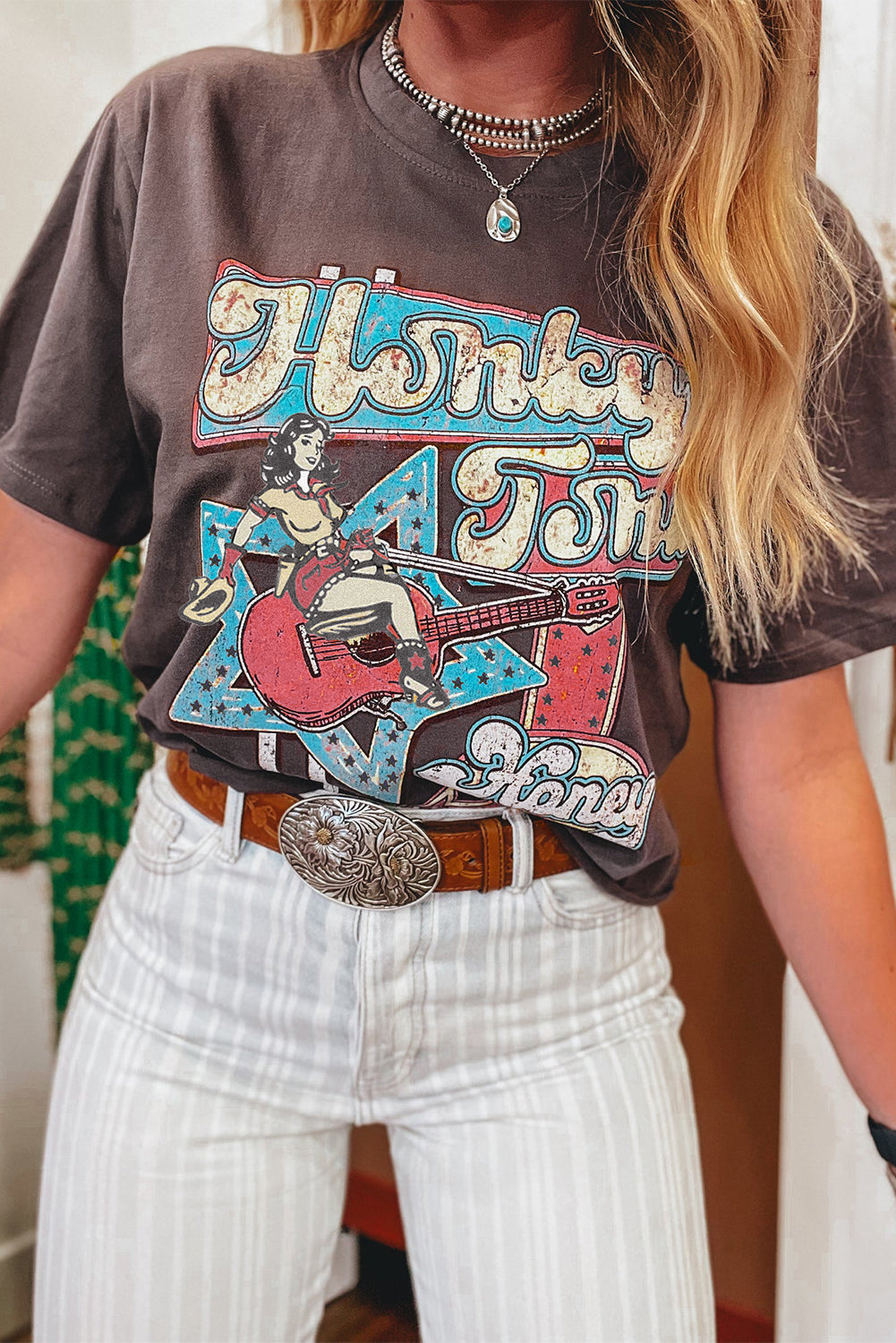 Chicory Coffee Honky Tonk Honey Graphic Crew Neck Tee