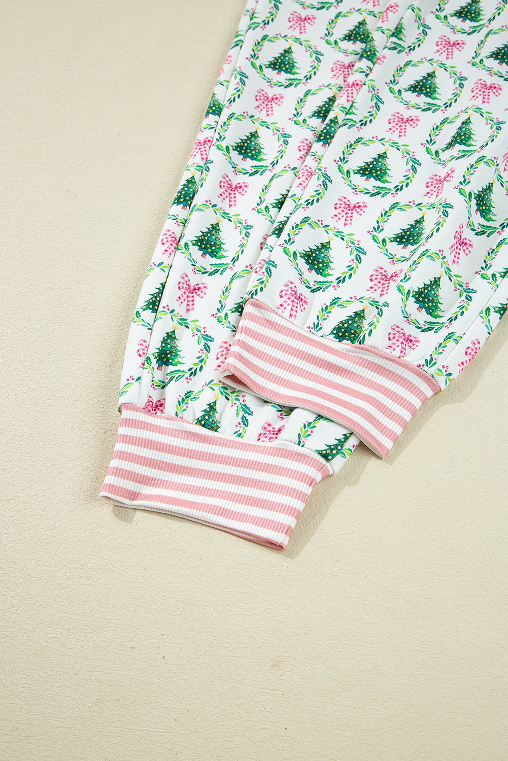 Viral Pink Christmas Tree Lounge Set