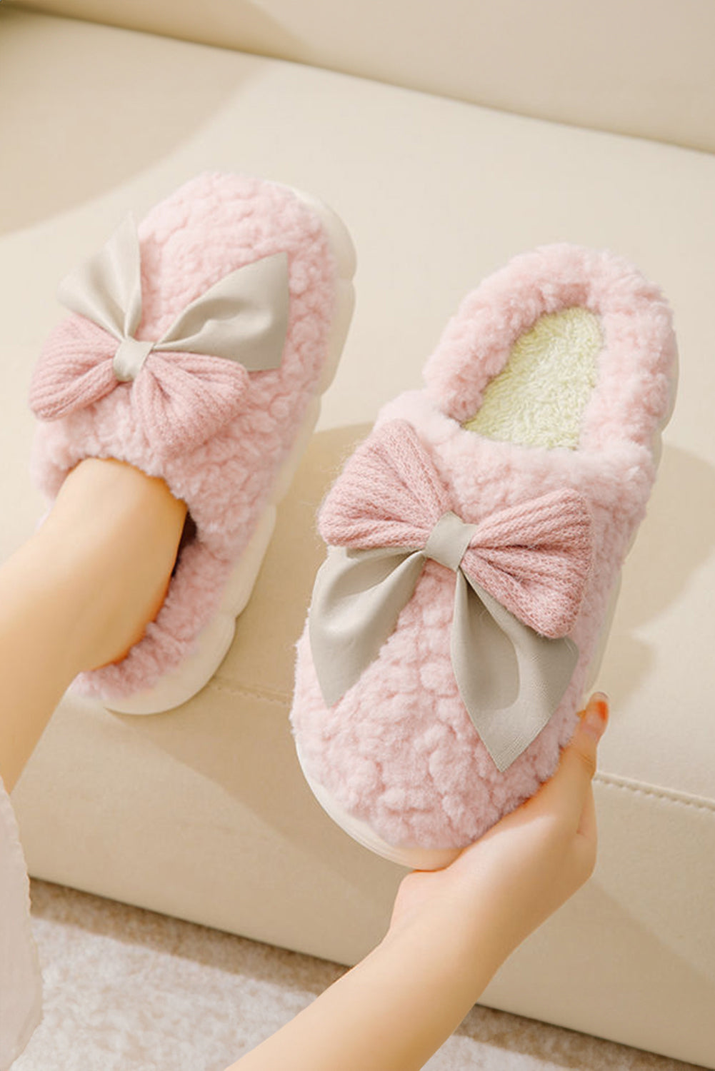 Camel Contrast Bowknot Applique Plush Winter Slippers