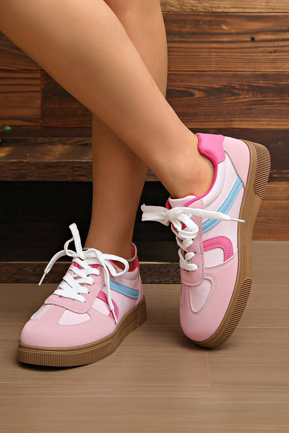 Rose Sneakers