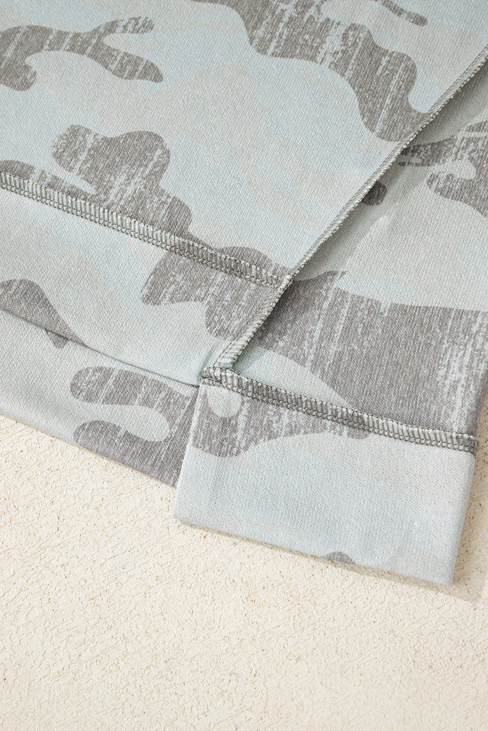 Green Camouflage Print Exposed Seam Drop Shoulder Sweatshirt