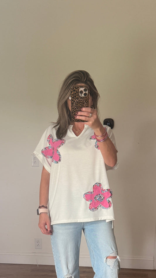 White Cute Floral Patch V-Neck Short Sleeve T-Shirt