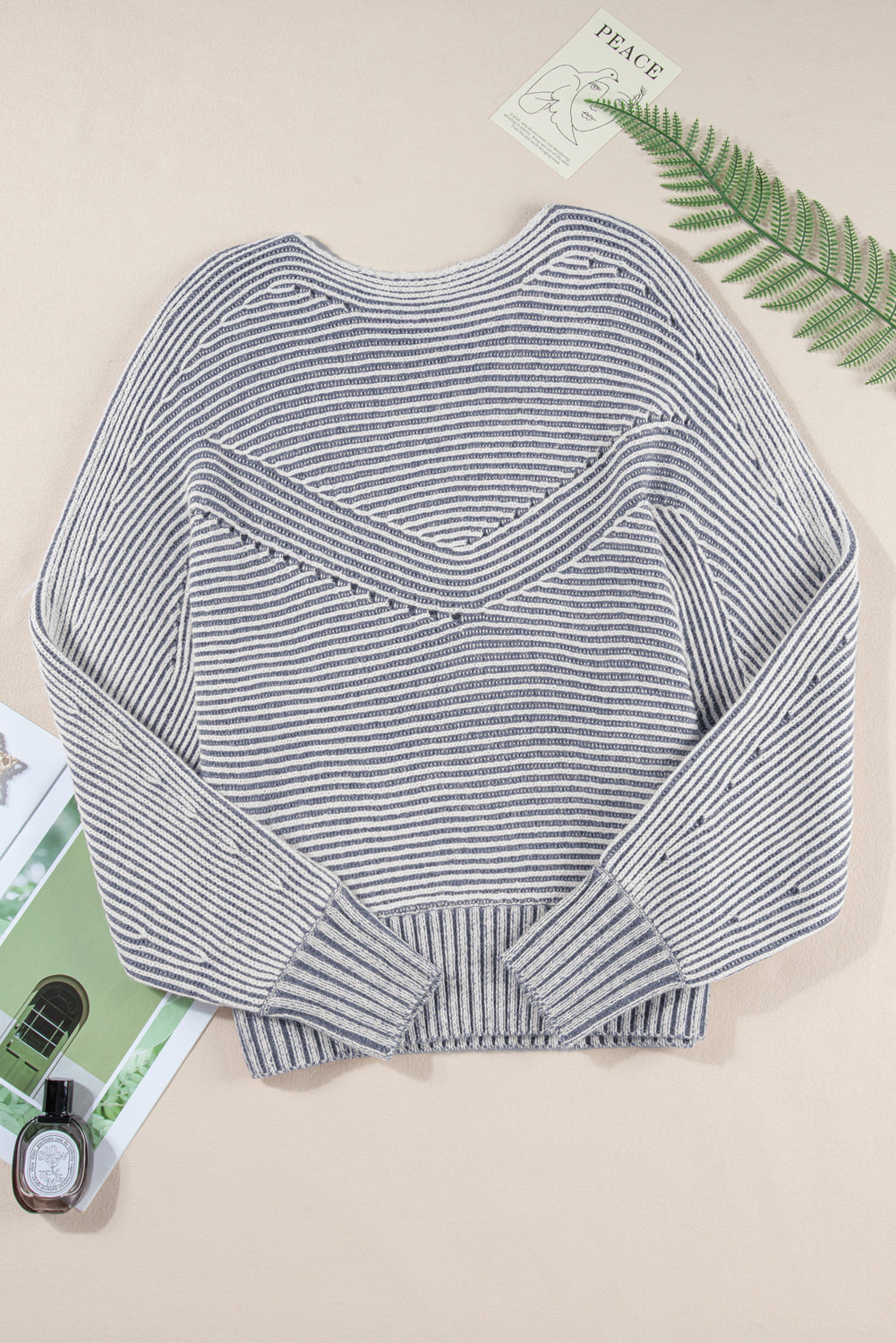 Cam Raglan Sleeve Baggy Sweater