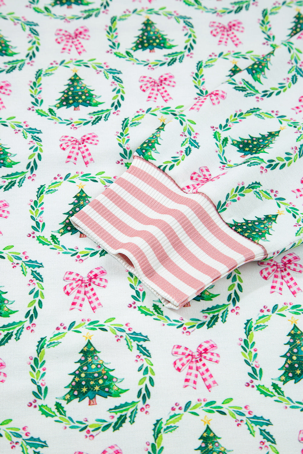 Viral Pink Christmas Tree Lounge Set