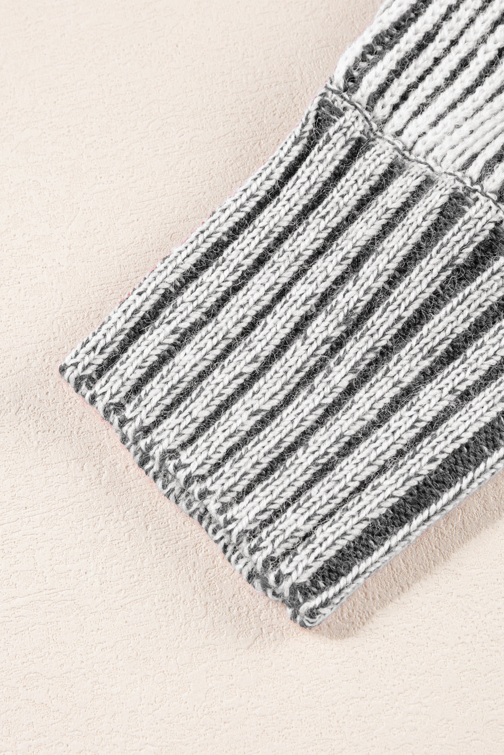 Cam Raglan Sleeve Baggy Sweater