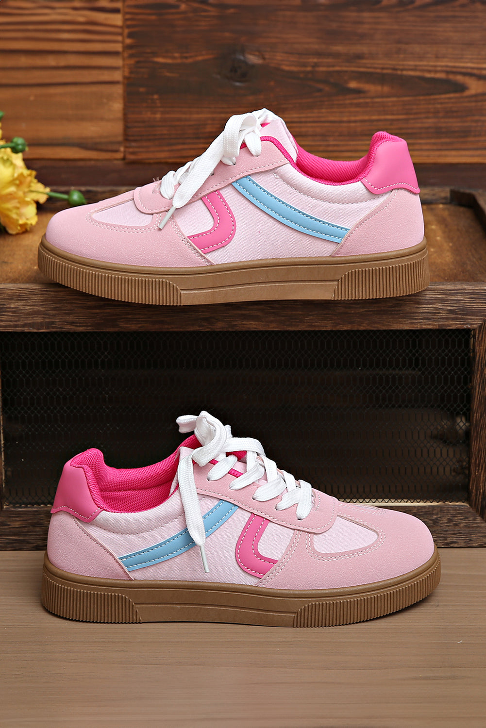 Rose Sneakers