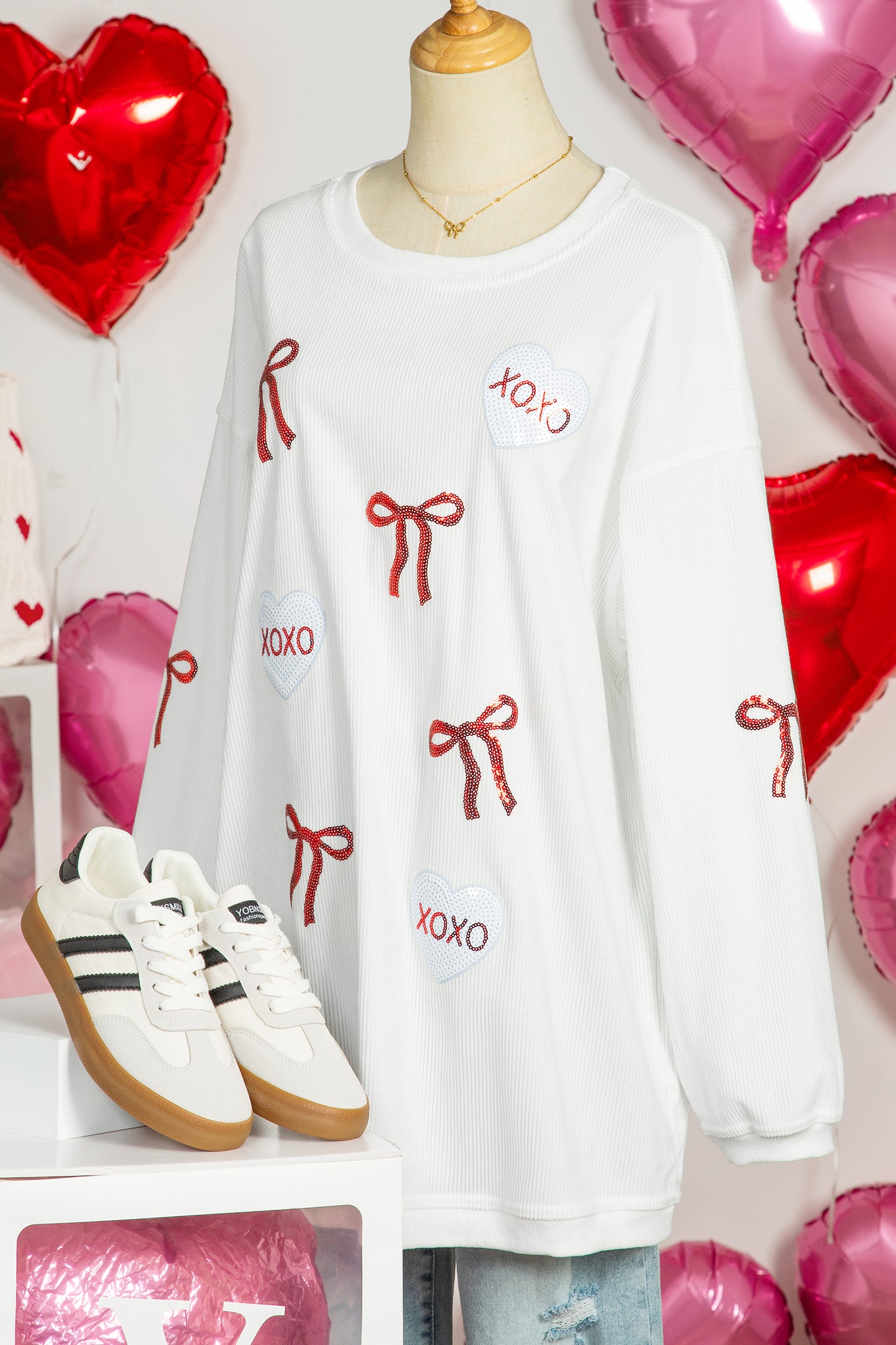 White Sequin Ribbon Bow XOXO Heart Patched Corded Rib Pullover Sweatshirt